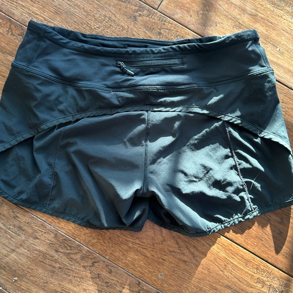 Lululemon black Speed Up Shorts - Picture 3 of 6